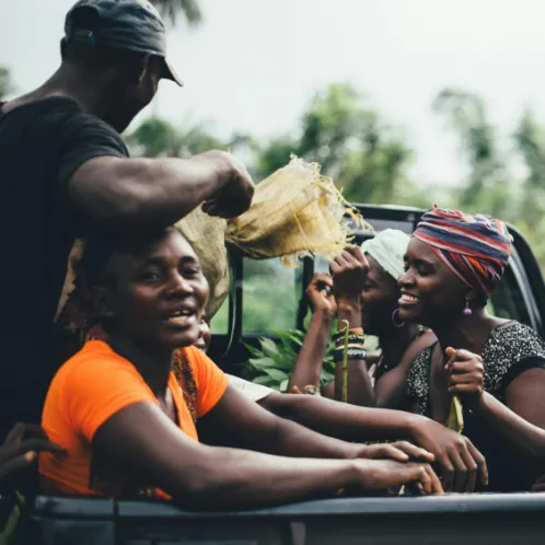 Huile de palme pure d'Afrique, parfaite pour la cuisson à Nantes.